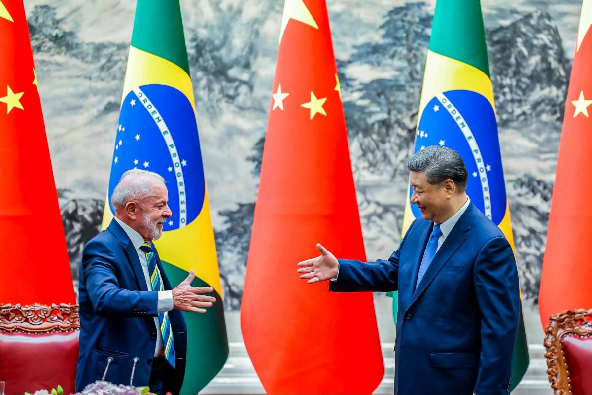 13.05.2025 - Presidente da República, Luiz Inácio Lula da Silva e o Presidente da República Popular da China, Xi Jinping, durante a cerimônia de  de Atos, no Palácio do Povo. Pequim - China.??