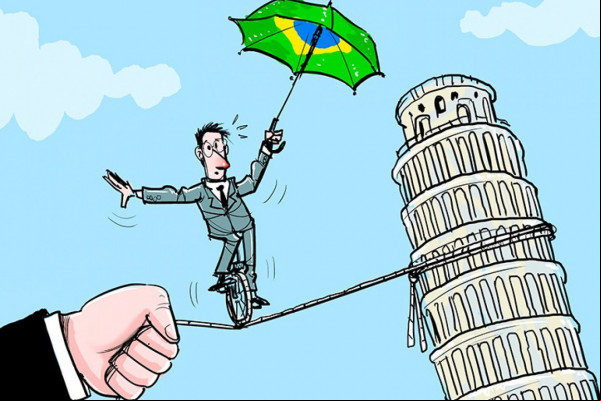 Charge: Izanio Façanha