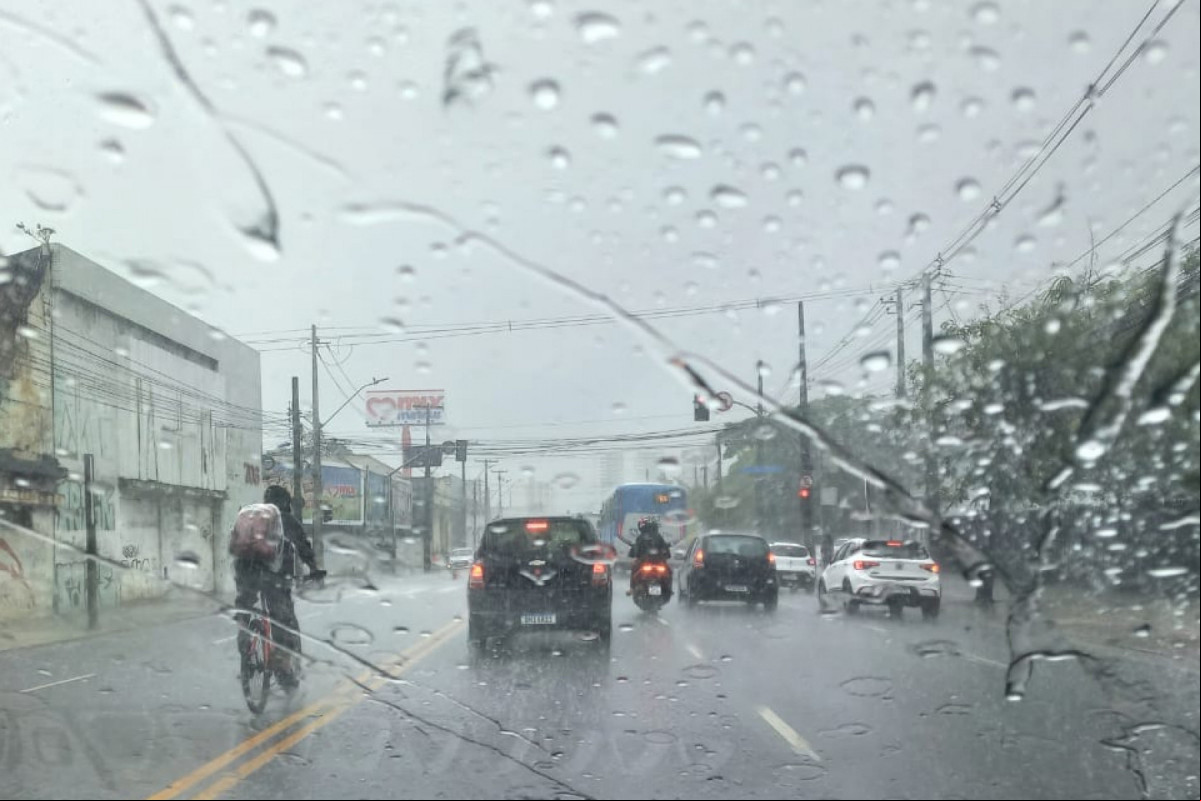 Chuva no Recife (Arquivo/DP) Chuva no Recife/Arquivo/DP