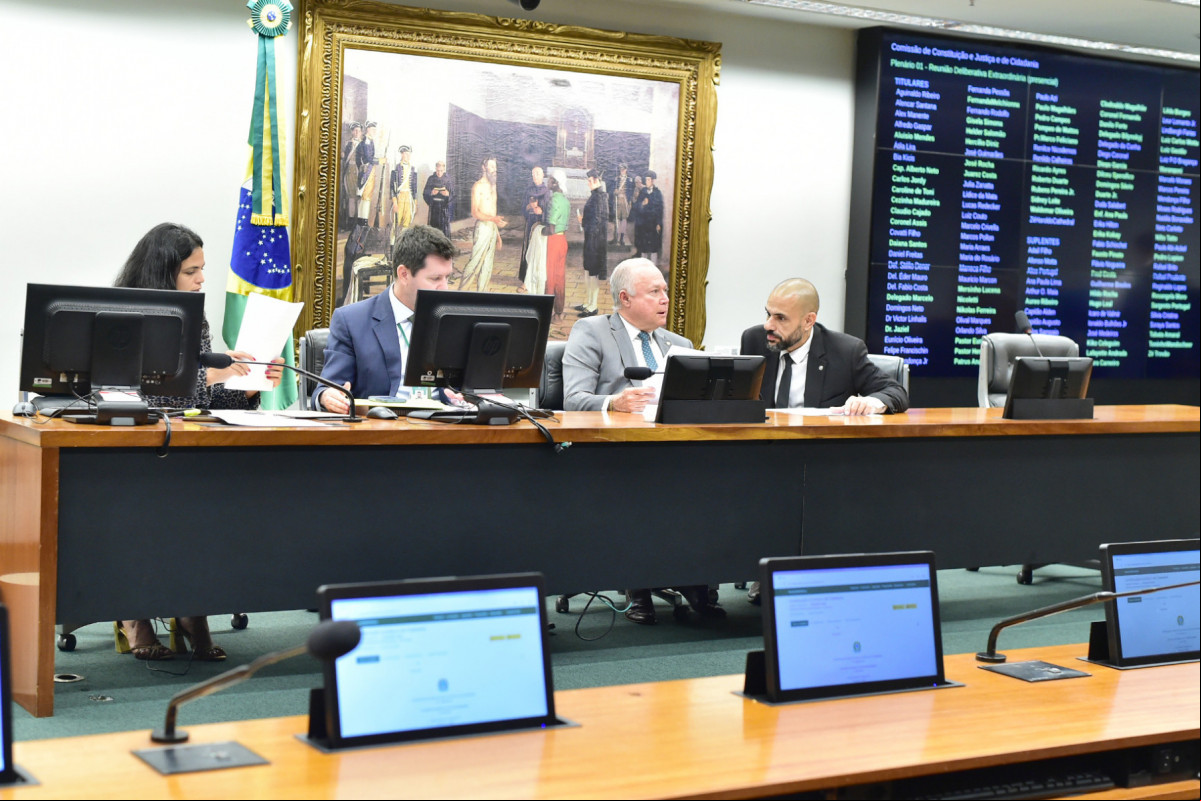 Discussão e votação de propostas legislativas (Foto: Zeca Ribeiro / Câmara dos Deputados) Discussão e votação de propostas legislativas/Foto: Zeca Ribeiro / Câmara dos Deputados