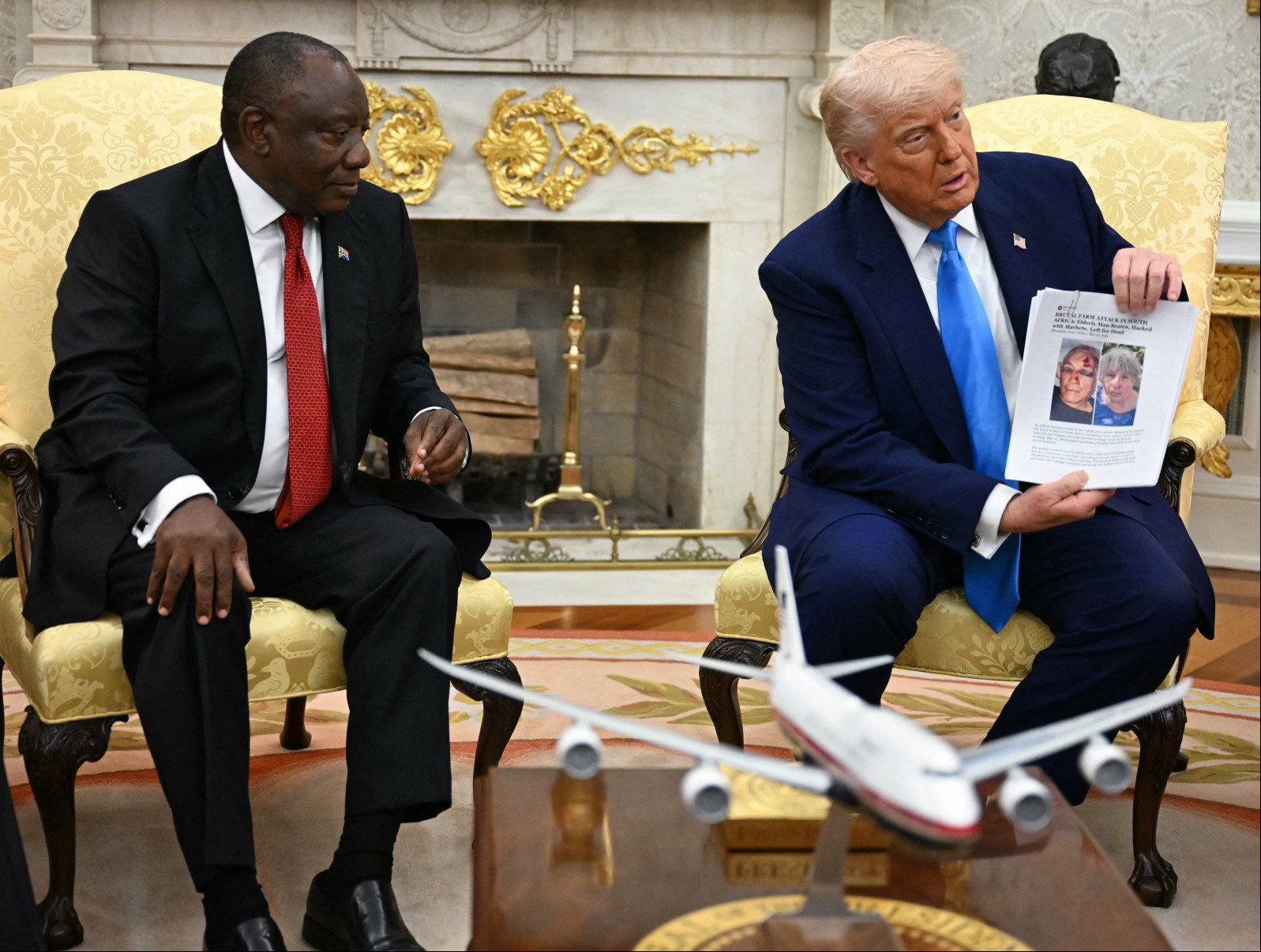 

Trump e Ramaphosa, na Casa Branca, durante uma reunião bilateral

