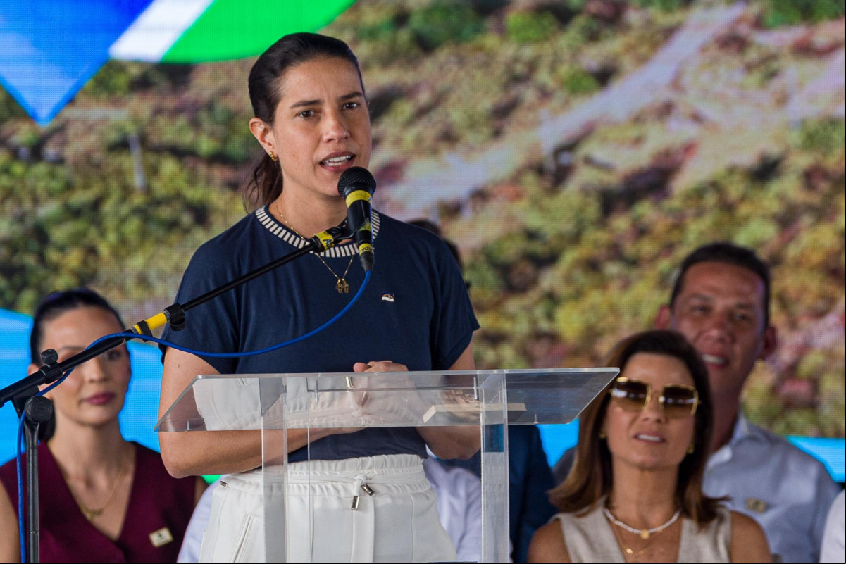 Governadora Raquel Lyra participa da da ordem de serviço para nova etapa da Transposição em Salgueiro (Rafael Vieira/DP Foto) Governadora Raquel Lyra participa da da ordem de serviço para nova etapa da Transposição em Salgueiro/Rafael Vieira/DP Foto