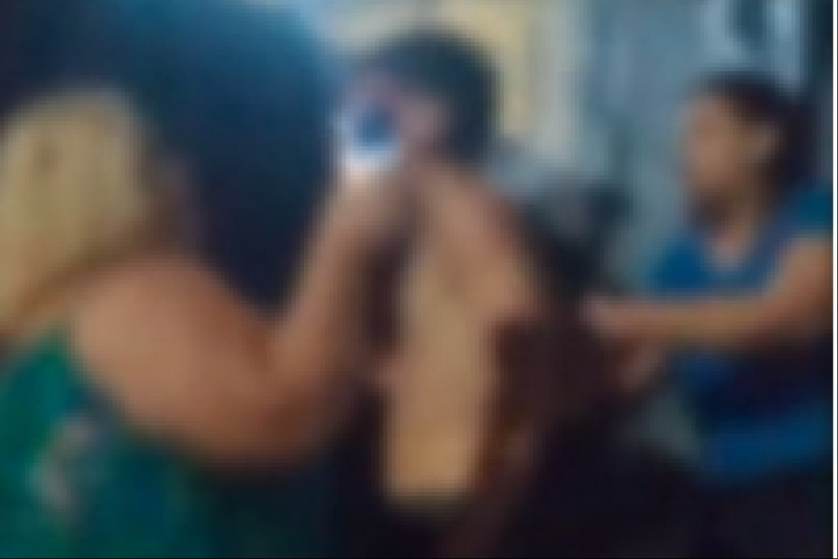 Jovens agrediram mãe e irmã /Redes Sociais 