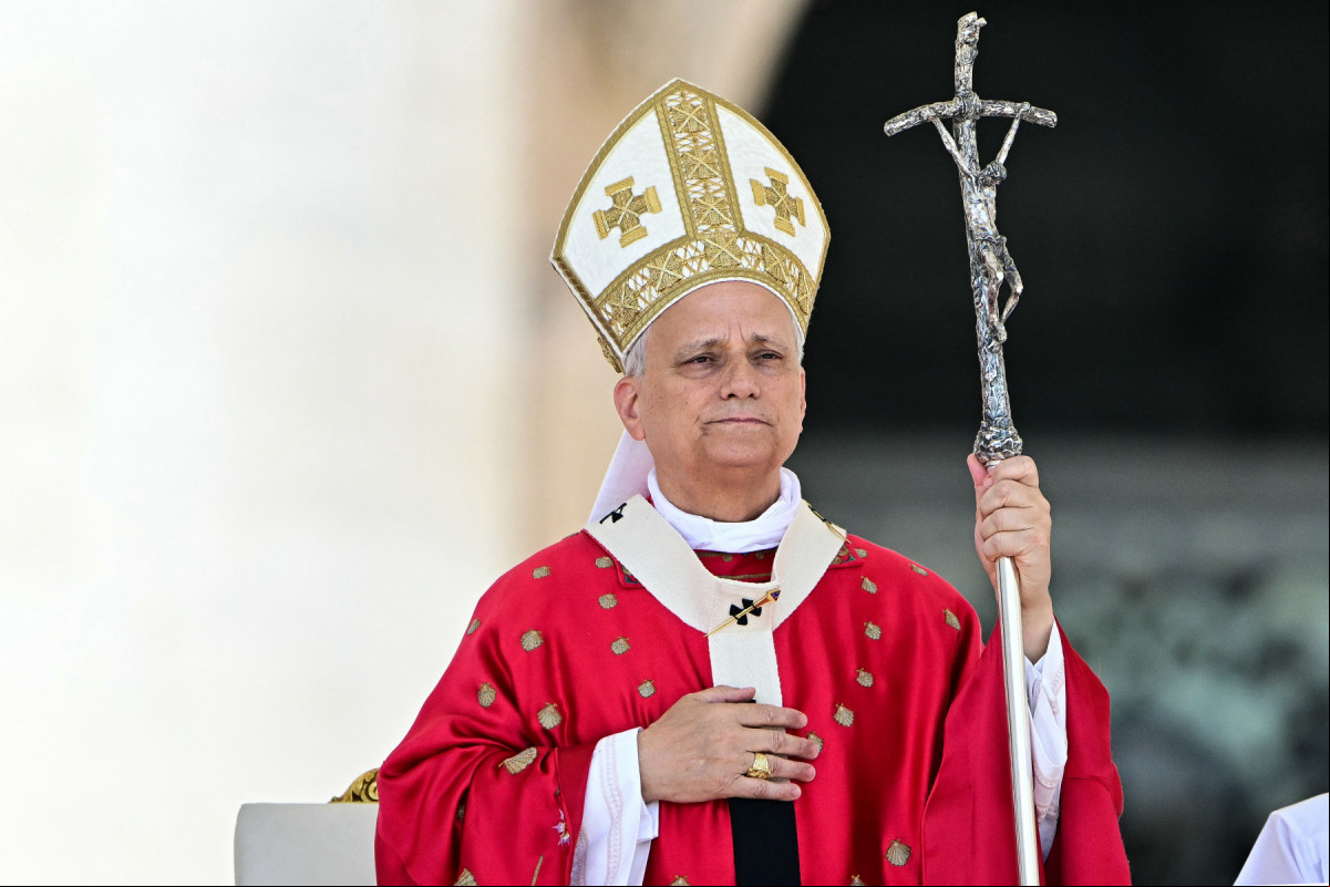 Papa Leão XIV na Praça de São Pedro/Tiziana FABI / AFP